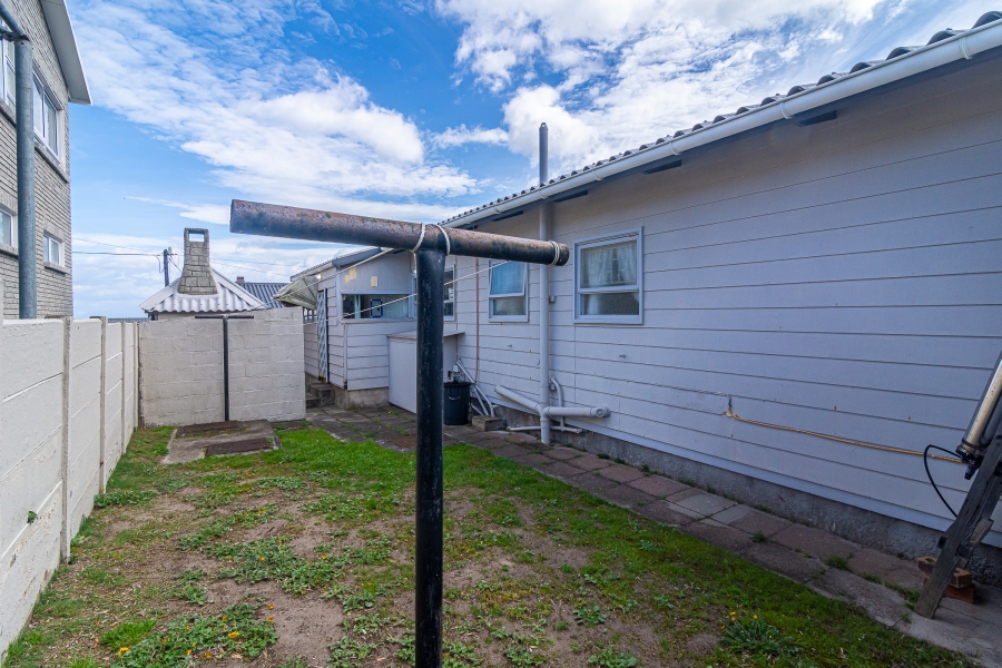 3 Bedroom Property for Sale in De Kelders Western Cape